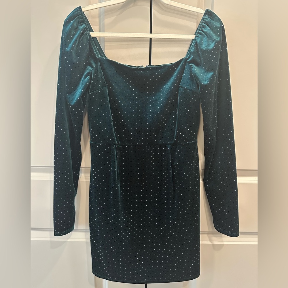 DARK GREEN VELVET DRESS